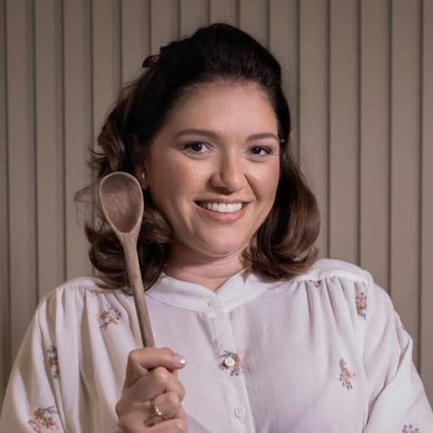 Luciana Ribeiro